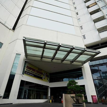 Collection O 29 Twin Tower Hotel Surabaya Luaran gambar