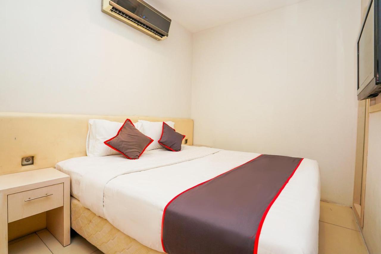 Collection O 29 Twin Tower Hotel Surabaya Luaran gambar