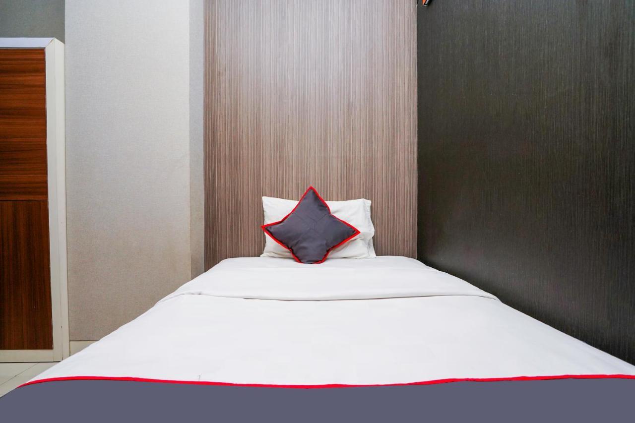 Collection O 29 Twin Tower Hotel Surabaya Luaran gambar