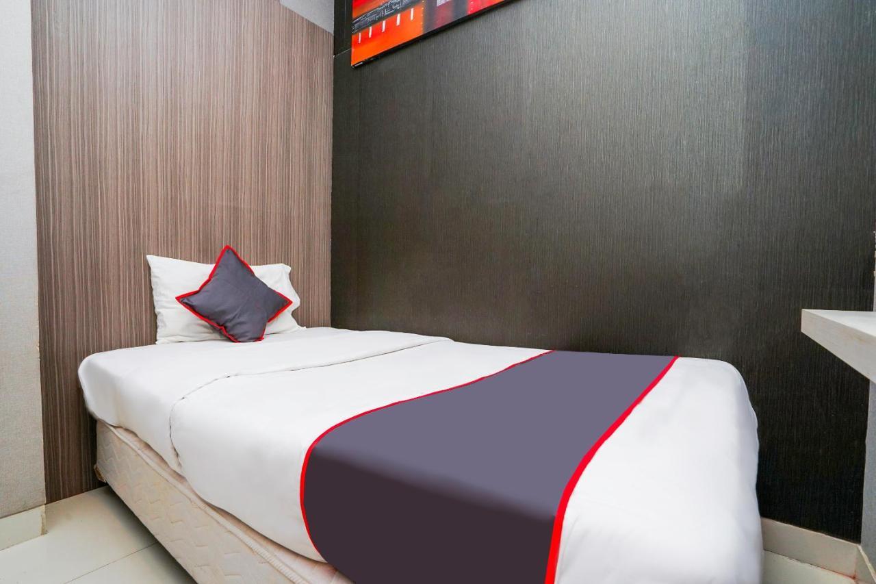 Collection O 29 Twin Tower Hotel Surabaya Luaran gambar