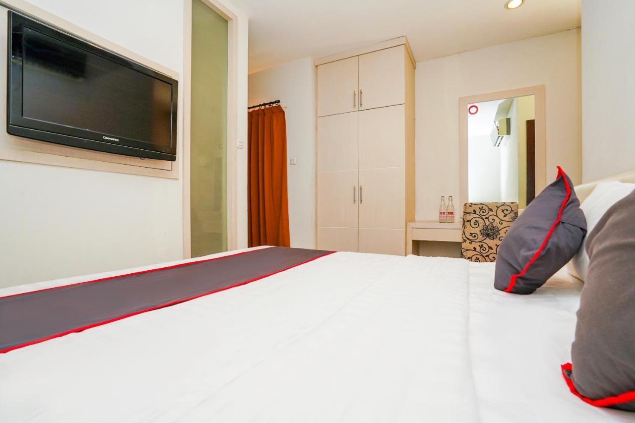 Collection O 29 Twin Tower Hotel Surabaya Luaran gambar