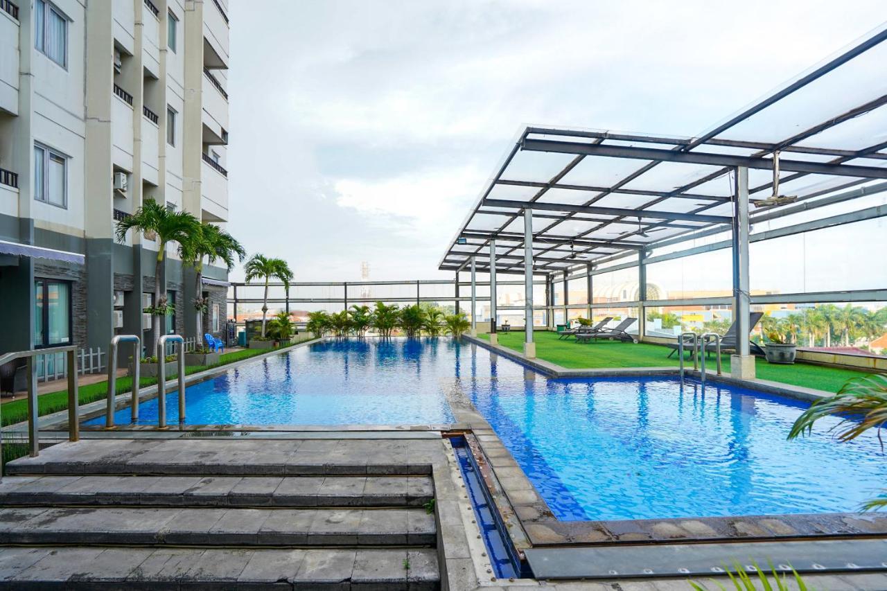 Collection O 29 Twin Tower Hotel Surabaya Luaran gambar