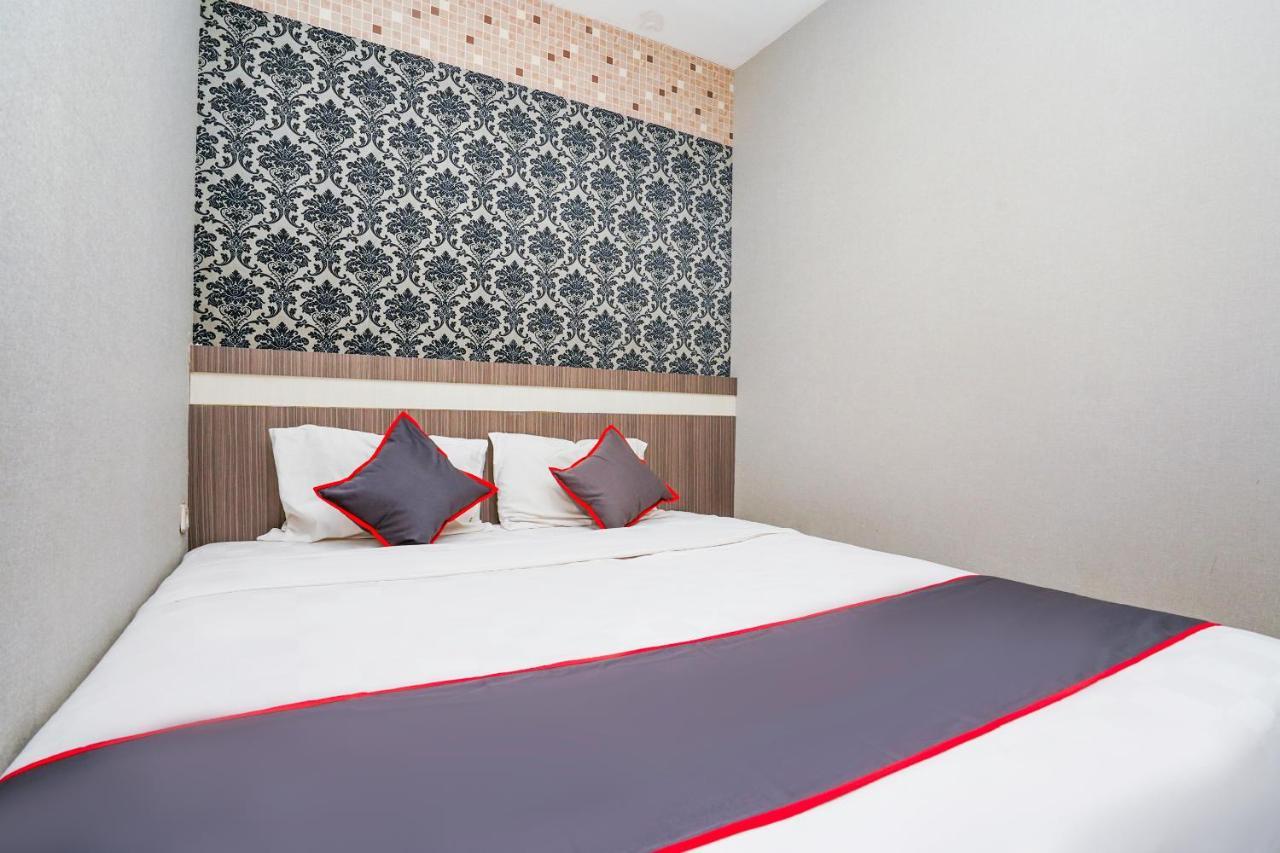 Collection O 29 Twin Tower Hotel Surabaya Luaran gambar