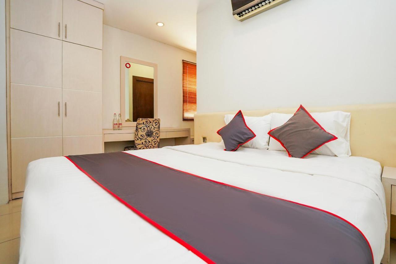 Collection O 29 Twin Tower Hotel Surabaya Luaran gambar
